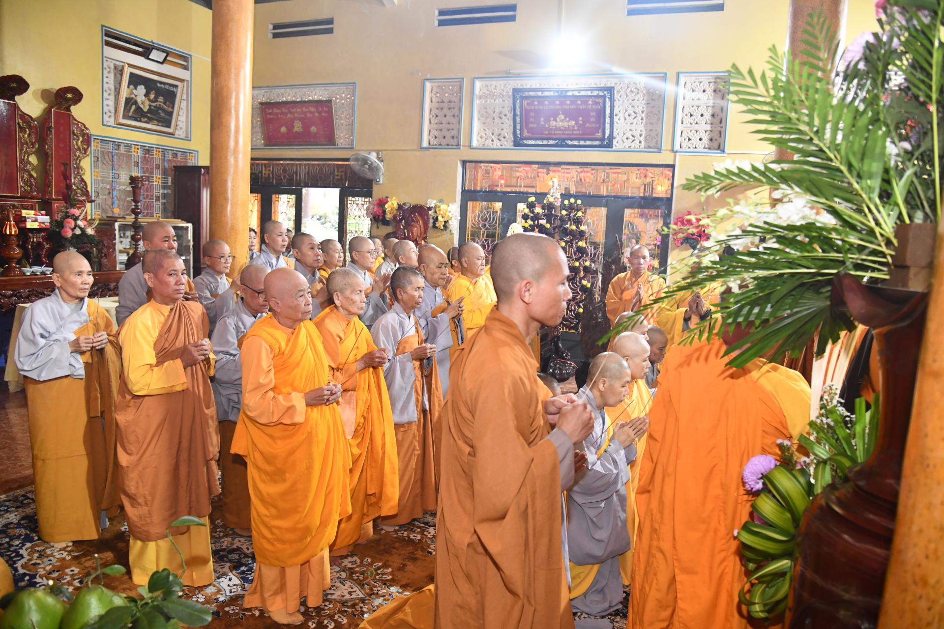 Lễ Húy Kỵ cố Ni Trưởng TN Diệu Hòa.